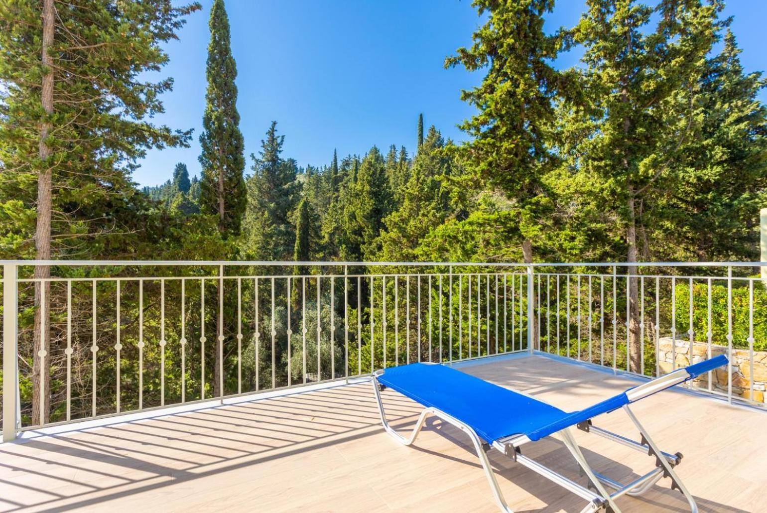 Villa Ifigeneia Гайос Екстериор снимка